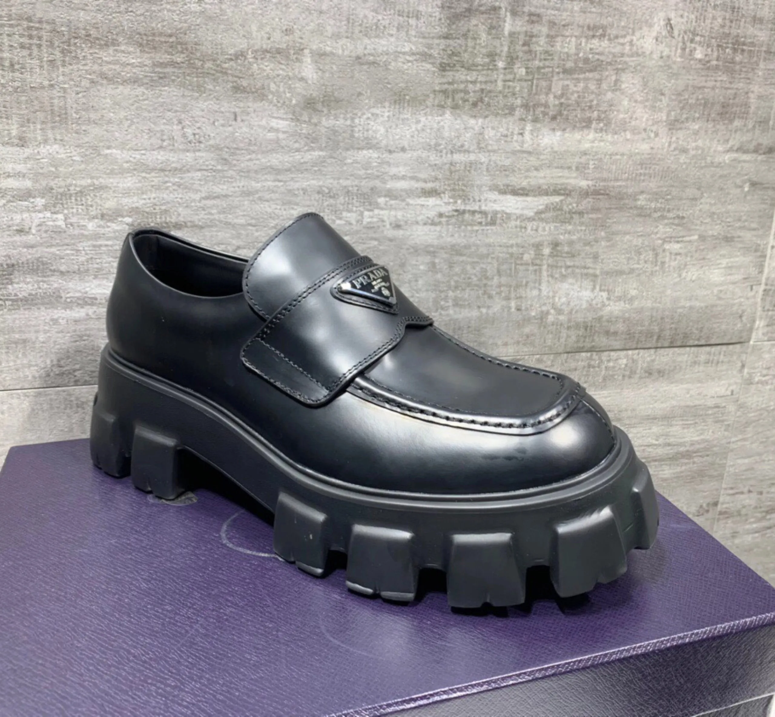 Prada Monolith Loafer [CloyAd]