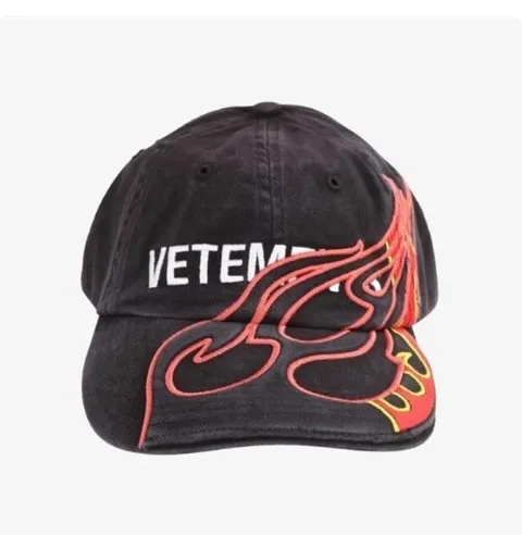 Vetements cap